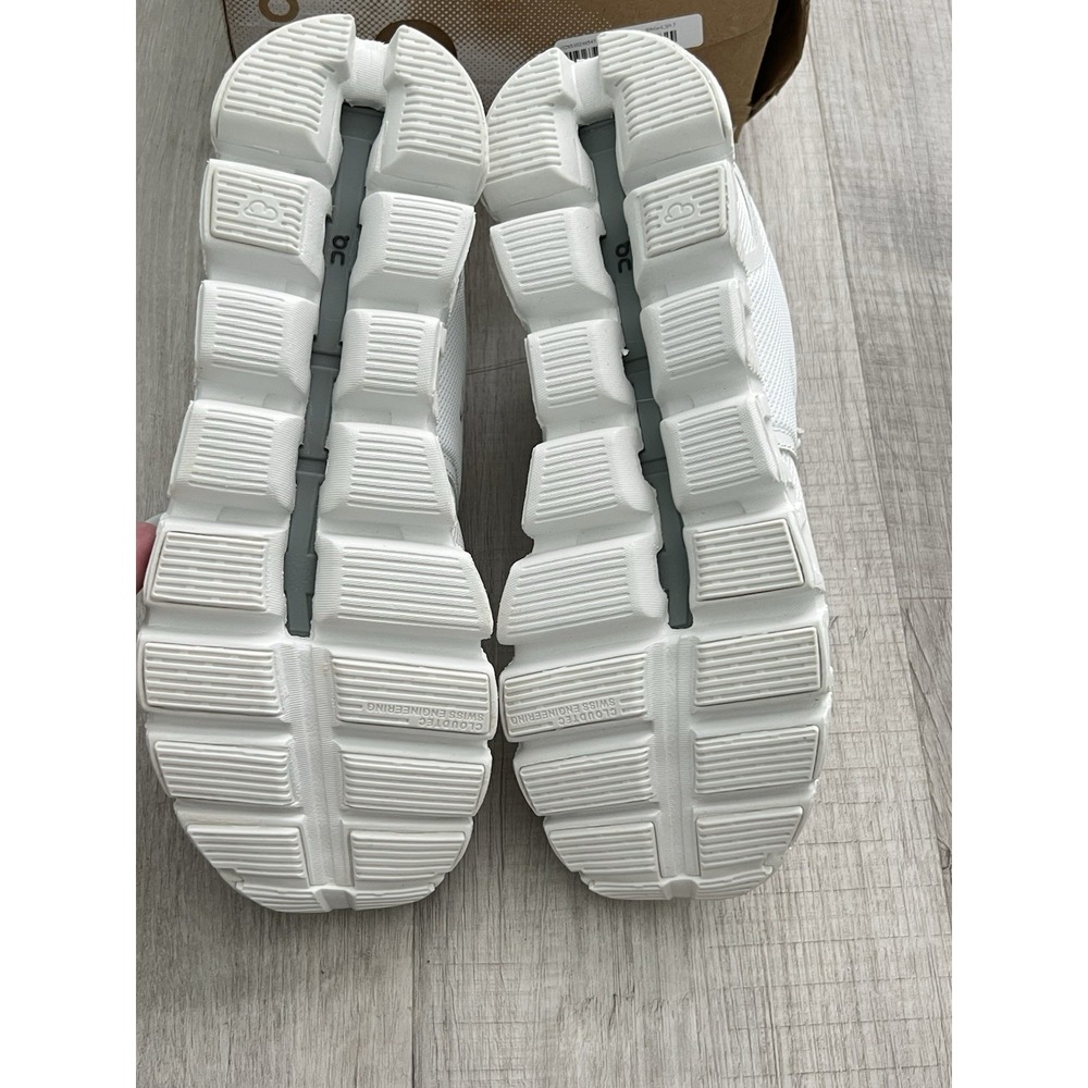 NEW On Cloud Cloud 5 Running Shoes All White Womens 59.98902 Size 9.5 - Picture 4 of 10
